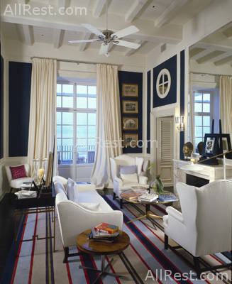 JK Place Capri 9